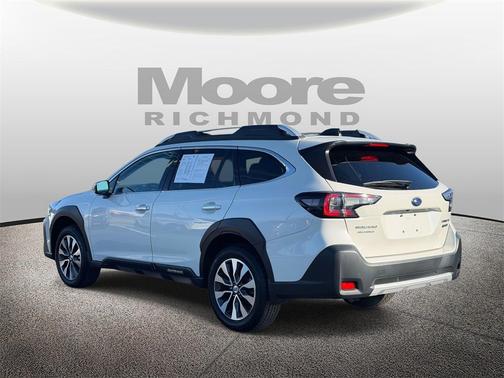 2023 Subaru Outback Touring