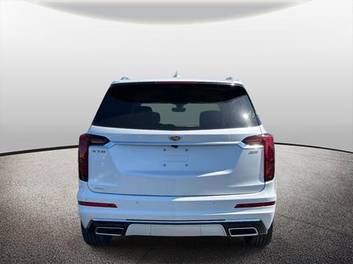 2025 Cadillac XT6 Premium Luxury AWD