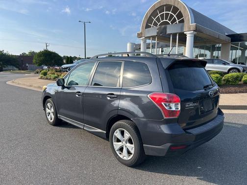 Dark Gray Metallic 2015 Subaru Forester 2.5i Limited