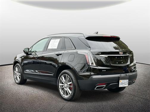 2025 Cadillac XT5 Sport