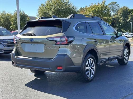 2025 Subaru Outback Premium