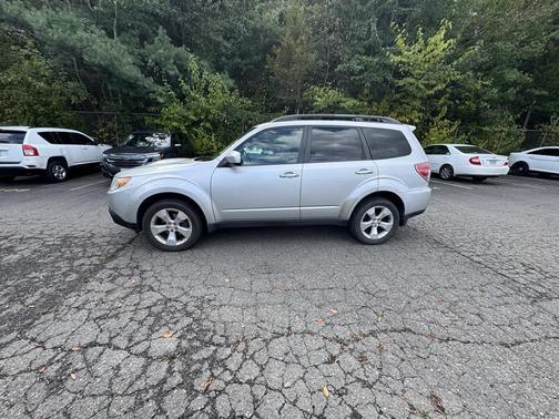 2010 Subaru Forester 2.5 X Limited