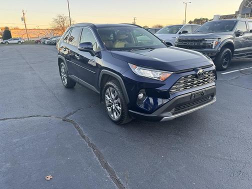 2019 Toyota RAV4 Limited