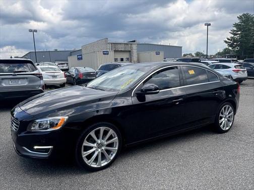 2018 Volvo S60 Inscription T5 Platinum