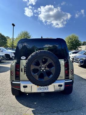 2021 Land Rover Defender 110 S