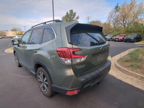 Jasper Green Metallic 2019 Subaru Forester Limited