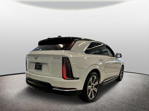 2025 Cadillac Escalade Luxury