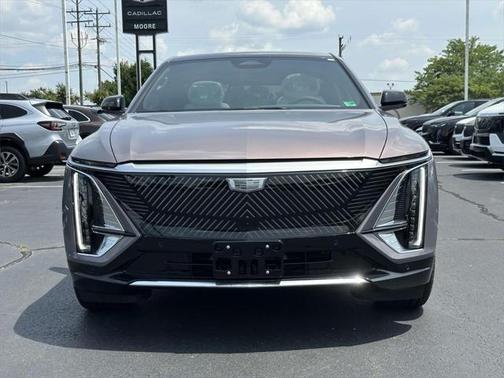 2025 Cadillac LYRIQ Luxury w/1SD