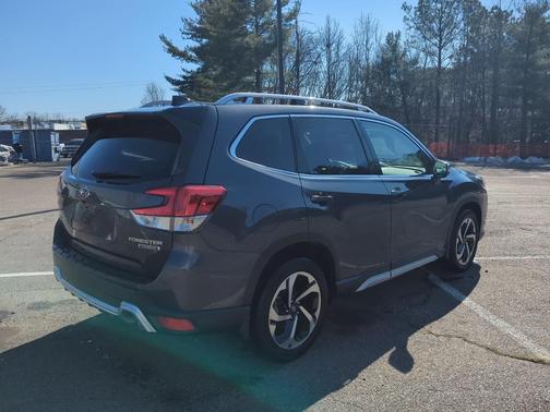 2024 Subaru Forester Touring