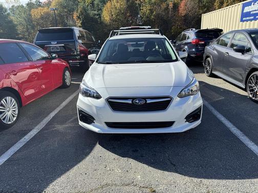 2019 Subaru Impreza 2.0i Premium