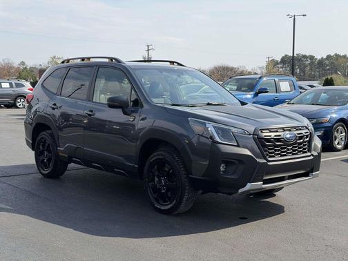 Magnetite Gray Metallic 2024 Subaru Forester Wilderness