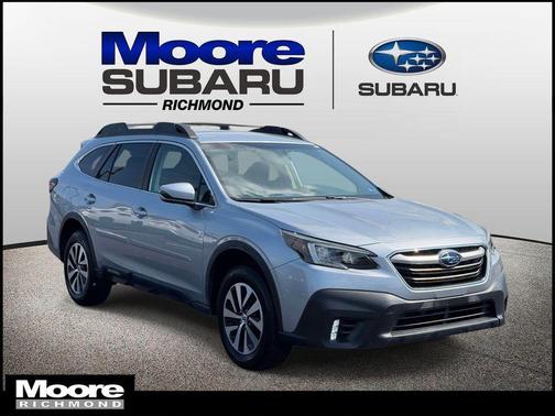 Ice Silver Metallic 2021 Subaru Outback Premium