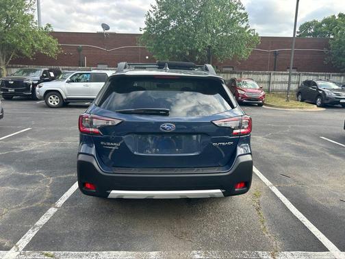 Cosmic Blue Pearl 2025 Subaru Outback Limited