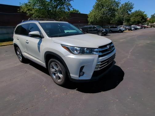 Blizzard Pearl 2018 Toyota Highlander Limited