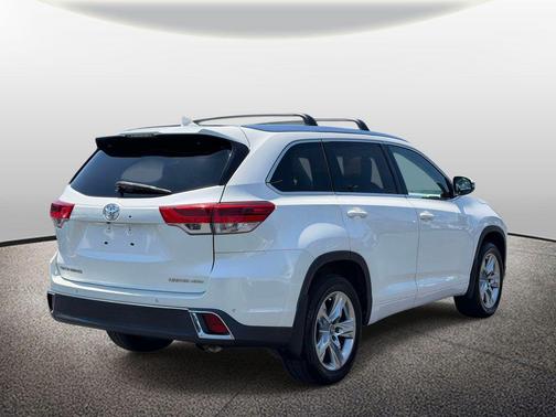 Blizzard Pearl 2018 Toyota Highlander Limited