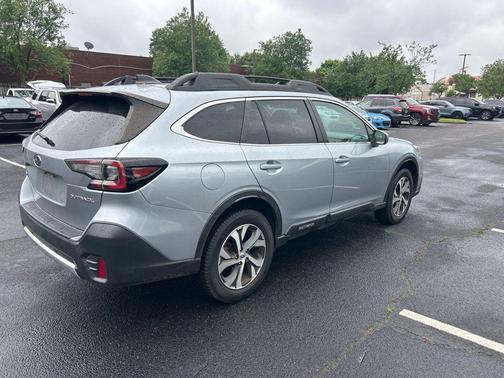 Ice Silver Metallic 2021 Subaru Outback Limited