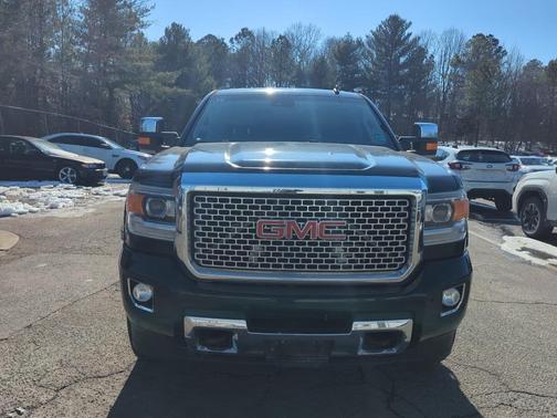 2015 GMC Sierra 2500 Denali