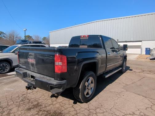 2015 GMC Sierra 2500 Denali