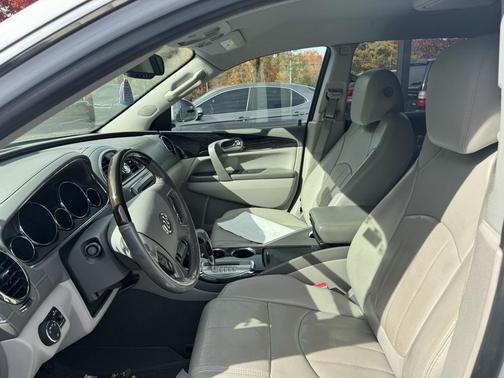 2016 Buick Enclave Leather