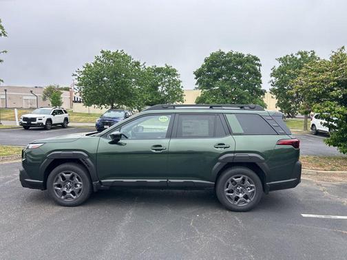 Deep Emerald Green Pearl 2026 Subaru Outback Premium