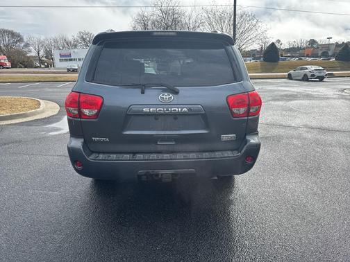 2010 Toyota Sequoia SR5
