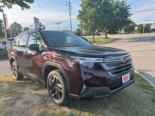 Dark Mahogany Pearl 2026 Subaru Forester Premium