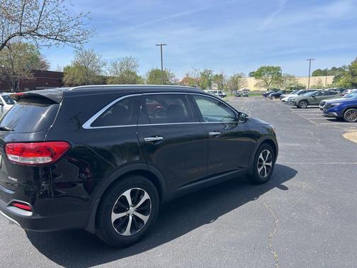 2016 Kia Sorento EX