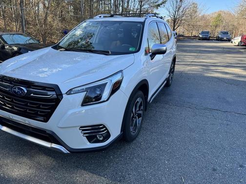 2023 Subaru Forester Touring