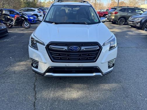 2023 Subaru Forester Touring