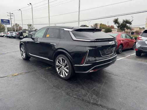 2024 Cadillac LYRIQ Luxury