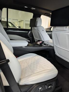 2026 Cadillac Escalade ESV V-Series