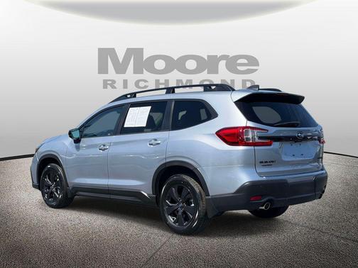 Ice Silver Metallic 2026 Subaru Ascent Premium 7-Passenger