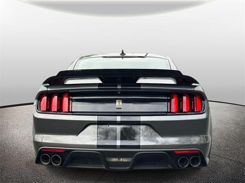 2020 Ford Shelby GT350 Base
