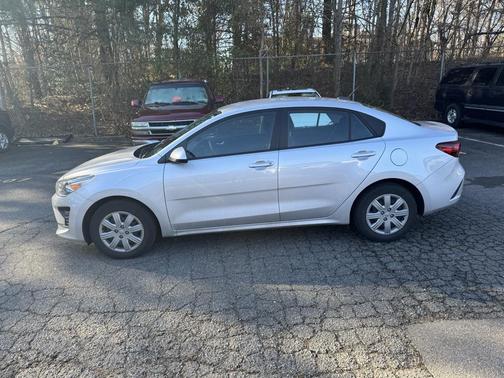 2022 Kia Rio LX