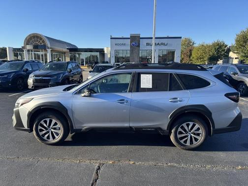 2025 Subaru Outback Premium