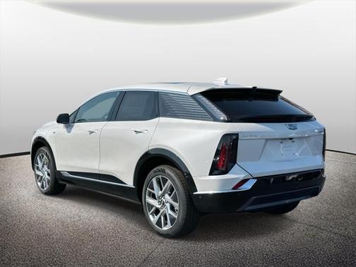 2025 Cadillac OPTIQ Luxury