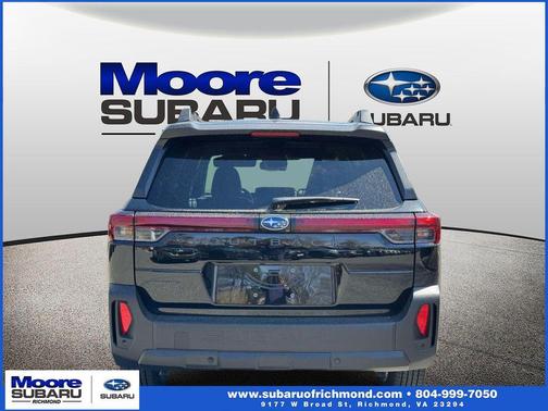 Crystal Black Silica 2026 Subaru Outback Touring XT