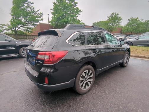 Crystal Black Silica 2015 Subaru Outback 2.5i Limited