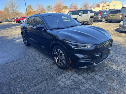 2022 Ford Mustang Mach-E Premium