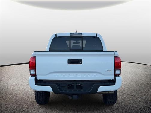 2016 Toyota Tacoma TRD Sport