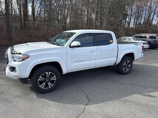 2016 Toyota Tacoma SR5