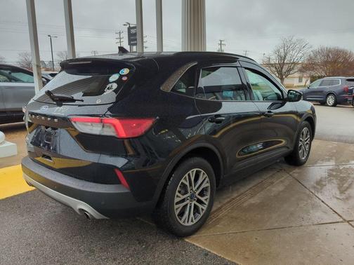 2021 Ford Escape SEL