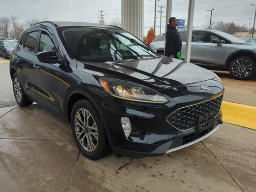 2021 Ford Escape SEL