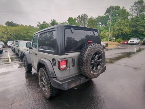 Sting-Gray Clearcoat 2022 Jeep Wrangler Willys