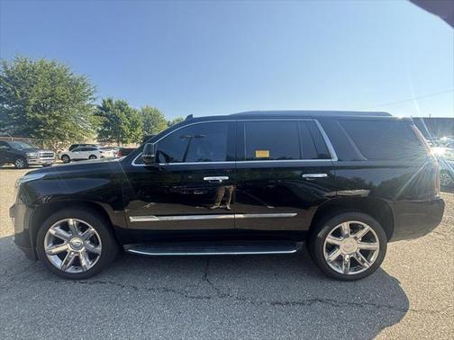 2016 Cadillac Escalade Luxury