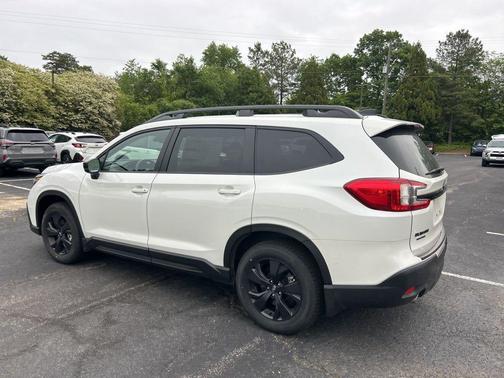 Crystal White Pearl 2026 Subaru Ascent Premium 7-Passenger