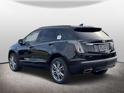 2025 Cadillac XT5 Sport