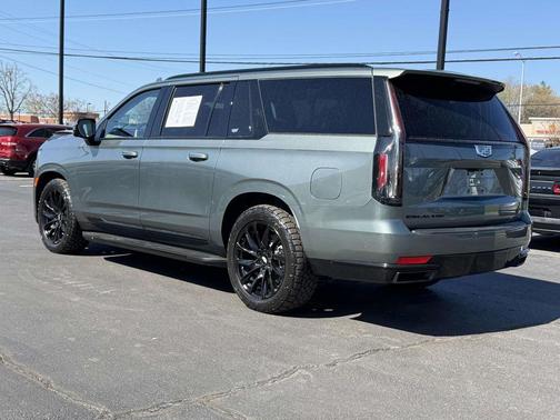 Dark Emerald Metallic 2024 Cadillac Escalade ESV Sport Platinum