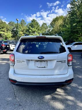 2017 Subaru Forester 2.5i Touring