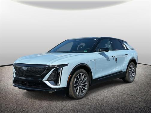 2025 Cadillac LYRIQ Sport